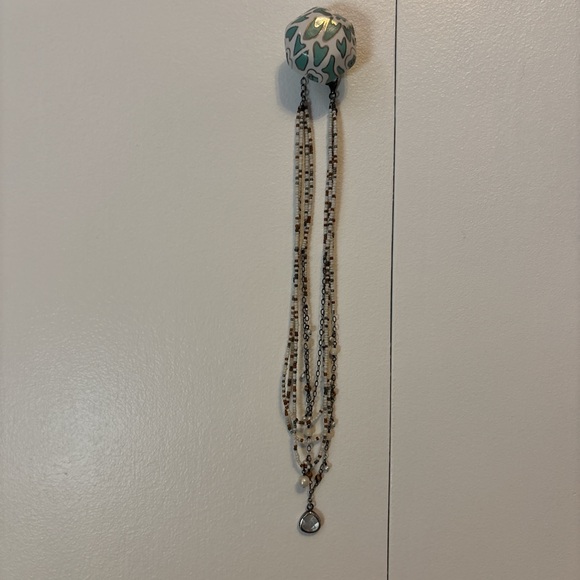 Amazing Multi-Layered Necklace with Mother of Pearl Pendant - Picture 4 of 4